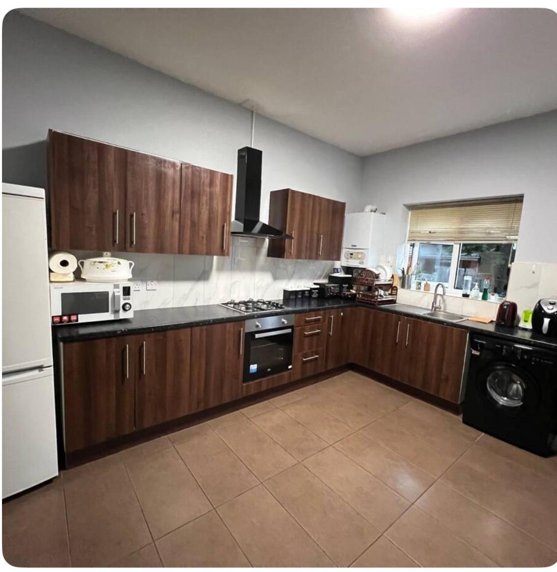Equ London Homestay Ilford